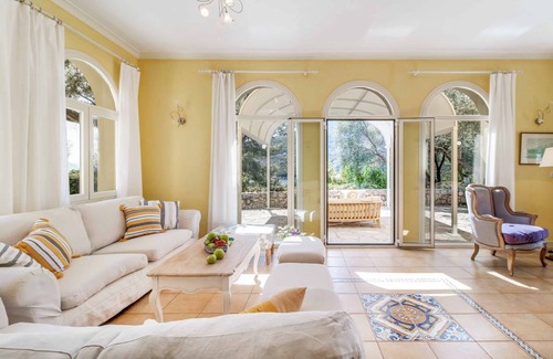 Sivota Villa | 160 m² Villa ∙ 3 bedrooms ∙ 6 guests