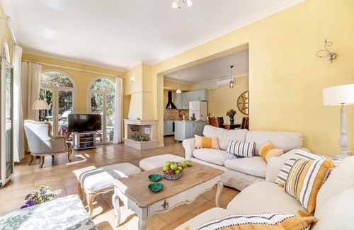 Sivota Villa | 160 m² Villa ∙ 3 bedrooms ∙ 6 guests