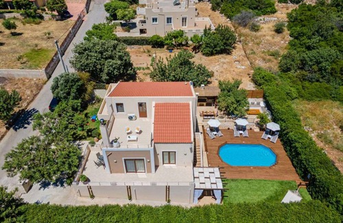 Gerani Villa | 160 m² Villa ∙ 4 bedrooms ∙ 8 guests