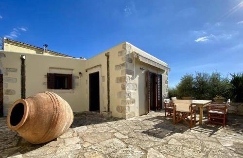 Drapanos Villa | 161 m² Villa ∙ 4 bedrooms ∙ 10 guests