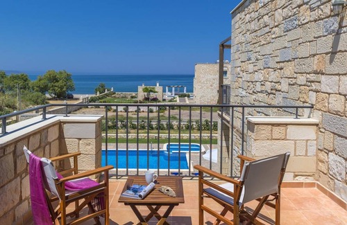 Rapaniana Villa | 165 m² Villa ∙ 4 bedrooms ∙ 9 guests