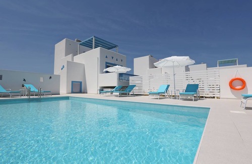 Zipari Villa | 170 m² Villa ∙ 5 bedrooms ∙ 10 guests
