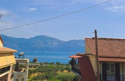 Aigio Apartment | 180 m² Apartment ∙ 3 bedrooms ∙ 6 guests