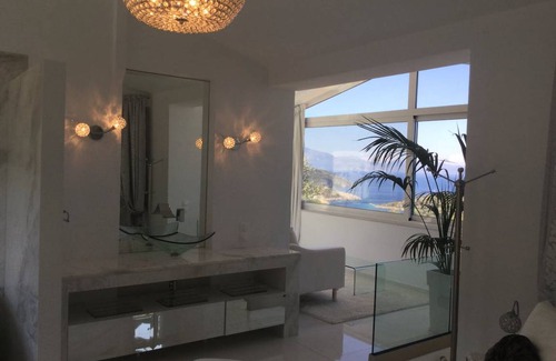 Varvara House | 185 m² House ∙ 1 bedroom ∙ 5 guests