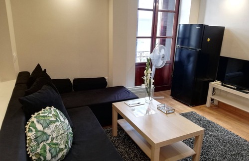 Psirri Apartment | (1A) One Bedroom Central Neoclassical Apartment In Psiri-Historic Center!