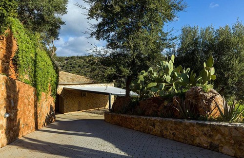 Peponidhes House | 200 m² Farmhouse ∙ 3 bedrooms ∙ 8 guests