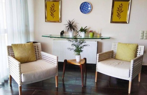 Lavreotiki Villa | 200 m² Villa ∙ 2 bedrooms ∙ 4 guests