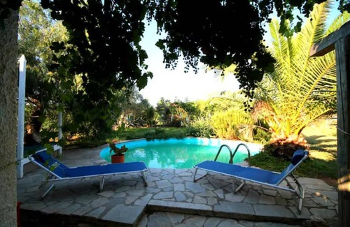 Agios Adrianos House | 210 m² House ∙ 4 bedrooms ∙ 10 guests