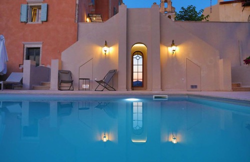 Achilleio Villa | 210 m² Villa ∙ 3 bedrooms ∙ 7 guests