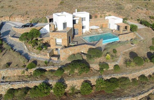 Koundouros Villa | 230 m² Villa ∙ 5 bedrooms ∙ 11 guests