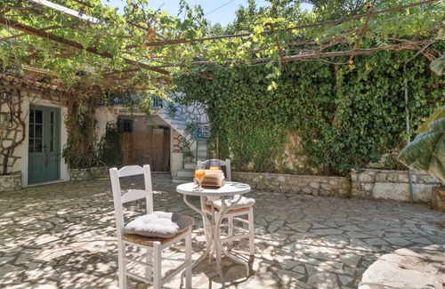 Drimonas Apartment | 25 m² Studio flat ∙ 2 guests