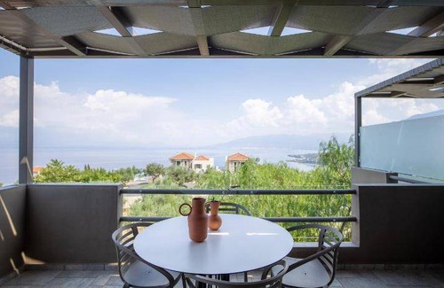 Kitries Resort | 270 m² Resort ∙ 3 bedrooms ∙ 10 guests