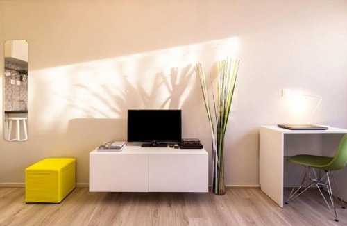 Plaka Apartment | 28 m² Apartment ∙ 2 guests