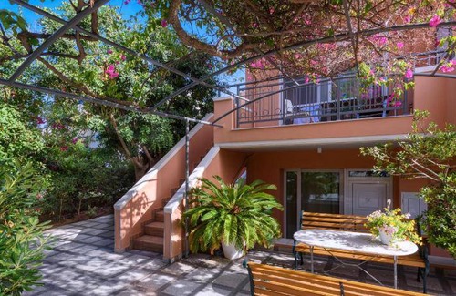 Palaiochora Apartment | 30 m² Apartment ∙ 127 guests