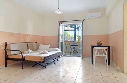 Tsilivi Apartment | 30 m² Studio flat ∙ 3 guests