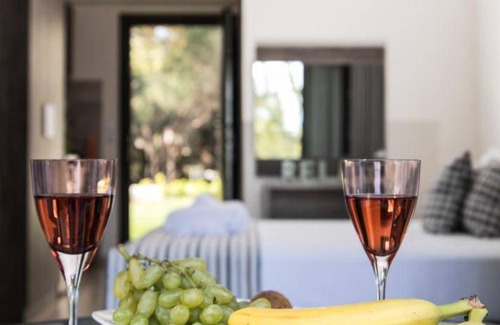 Gerakini Hotel | 32 m² Hotel ∙ 2 bedrooms ∙ 7 guests