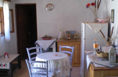 Petalidi House | 32 m² House ∙ 1 bedroom ∙ 2 guests