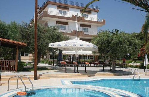 Ormilia Apartment | 32 m² Serviced apartment ∙ 2 bedrooms ∙ 5 guests