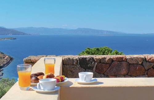 Kontos House | 320 m² House ∙ 6 bedrooms ∙ 12 guests