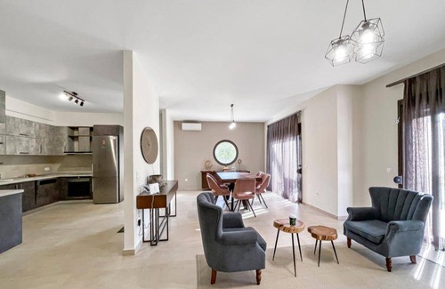 Vourvourou Villa | 340 m² Villa ∙ 6 bedrooms ∙ 16 guests