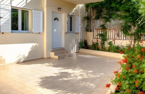Stalida Apartment | 35 m² Serviced apartment ∙ 4 guests