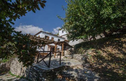 Pinakates Bed & Breakfast | 350 m² Bed and breakfast ∙ 5 bedrooms ∙ 11 guests