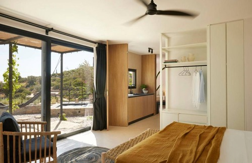 Elounda House | 352 m² Farmhouse ∙ 8 bedrooms ∙ 16 guests