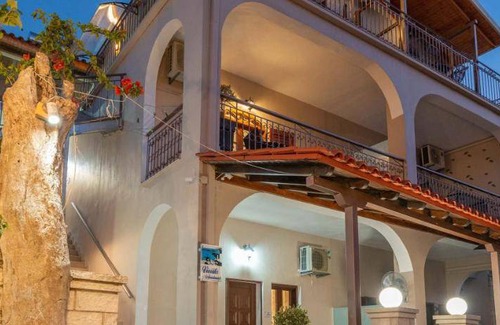 Sivota Apartment | 38 m² Apartment ∙ 5 guests