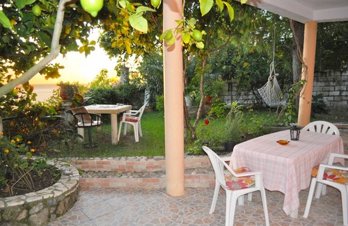 Sinarades Apartment | 40 m² Apartment ∙ 1 bedroom ∙ 3 guests