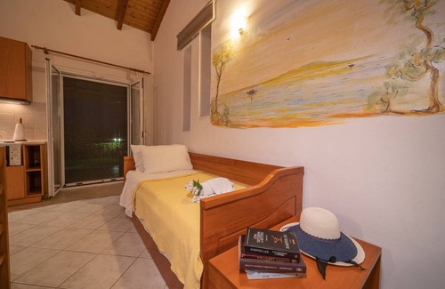 Pylos-Nestoras Apartment | 40 m² Apartment ∙ 1 bedroom ∙ 3 guests
