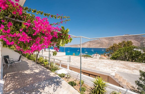 Tilos House | 40 m² House ∙ 1 bedroom ∙ 2 guests