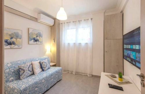 Thissio Apartment | 45 m² Apartment ∙ 1 bedroom ∙ 3 guests