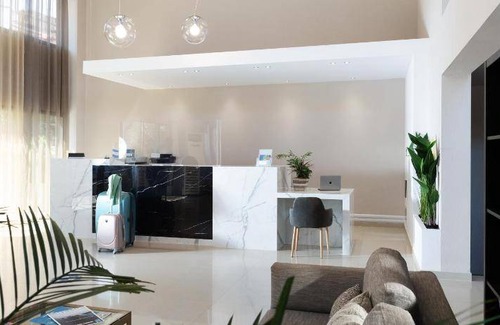 Metamorfosi Hotel | 45 m² Hotel ∙ 2 bedrooms ∙ 127 guests