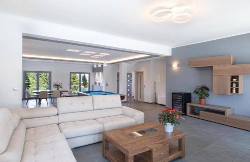 Limni Villa | 450 m² Villa ∙ 5 bedrooms ∙ 12 guests