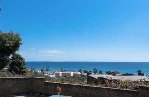 Mavrovouni Apartment | 46 m² Serviced apartment ∙ 4 guests