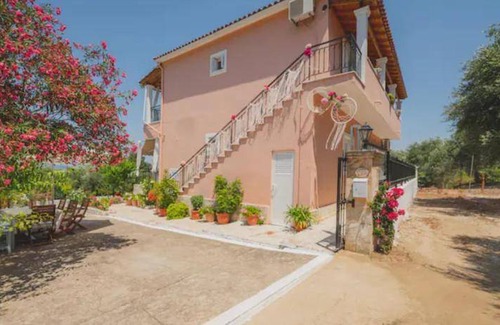 Agia Pelagia Chlomou House | 50 m² House ∙ 4 guests