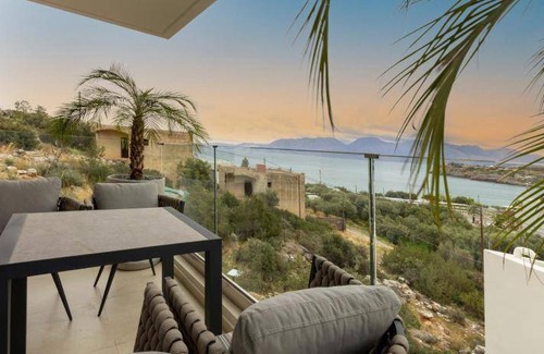 Ammoudara Apartment | 52 m² Serviced apartment ∙ 2 bedrooms ∙ 8 guests