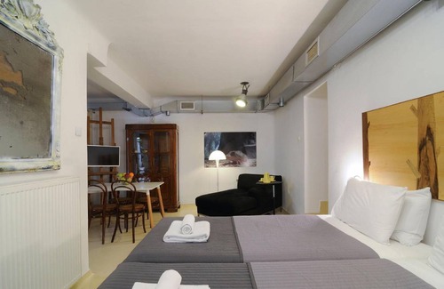 Pangrati Apartment | 55 m² Apartment ∙ 4 guests