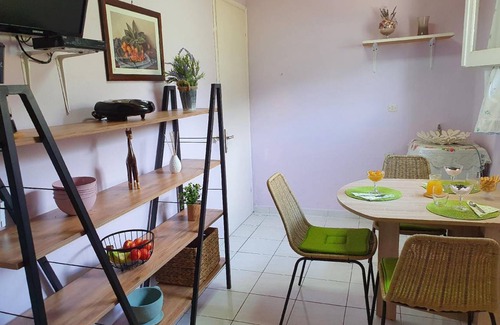 Almiros Beach House | 55 m² House ∙ 2 bedrooms ∙ 4 guests
