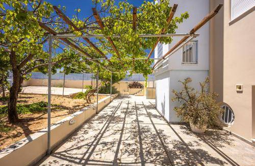 Ormos Agiou Ioannou Apartment | 58 m² Apartment ∙ 2 bedrooms ∙ 4 guests