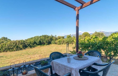 Agrilos House | 58 m² House ∙ 1 bedroom ∙ 6 guests