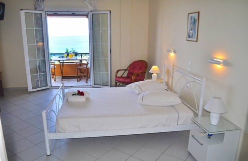 Sinarades Apartment | 60 m² Apartment ∙ 2 bedrooms ∙ 5 guests