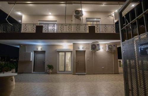 Salamis Apartment | 60 m² Apartment ∙ 2 bedrooms ∙ 4 guests