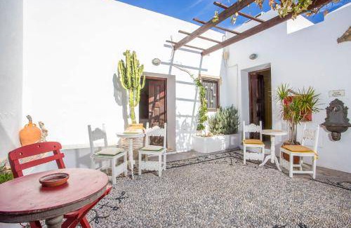 Lindos Bed & Breakfast | 60 m² Bed and breakfast ∙ 2 bedrooms ∙ 7 guests