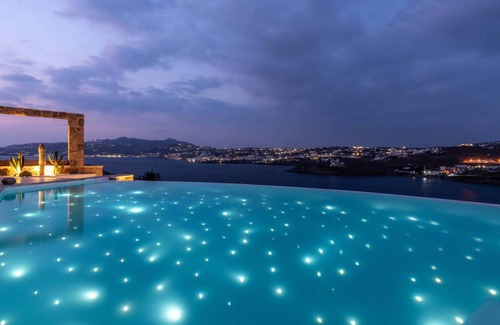 Kanalia Villa | 650 m² Villa ∙ 7 bedrooms ∙ 15 guests