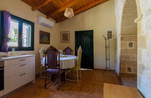 Zaros Apartment | 70 m² Apartment ∙ 1 bedroom ∙ 3 guests