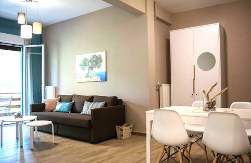 Thissio Apartment | 70 m² Apartment ∙ 2 bedrooms ∙ 4 guests
