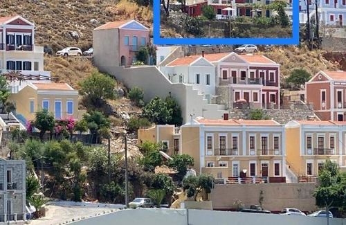 Symi Apartment | 70 m² Apartment ∙ 2 bedrooms ∙ 5 guests