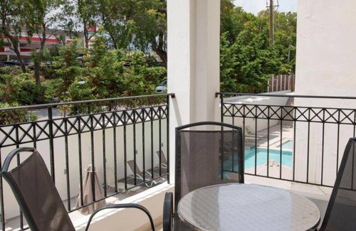 Adelianos Kampos Apartment | 70 m² Serviced apartment ∙ 5 guests