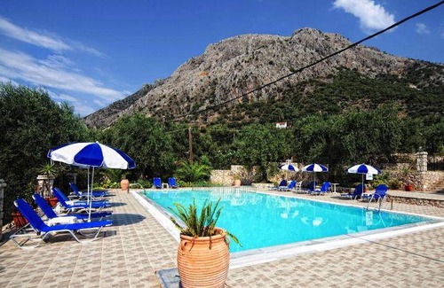 Barbati Apartment | 70 m² Serviced apartment ∙ 2 bedrooms ∙ 6 guests